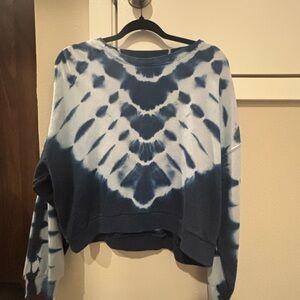 American Eagle Blue and White Tie-Dye Cropped Sweatshirt